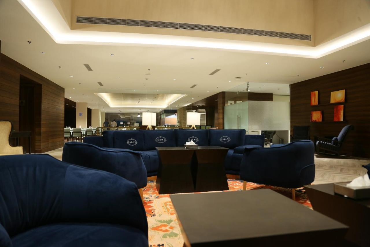 Country Inn & Suites By Radisson Chandigarh Zirakpur Екстериор снимка